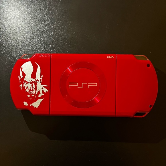 Sony PSP - Picture 1 of 12